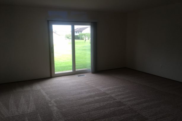 2704 Burg lr