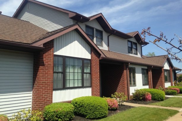 2818 Burgundy  Drive