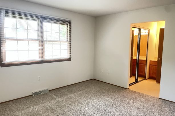 Main Bedroom with Ensuite