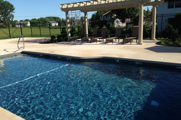 Heated Outdoor Swimming Pool