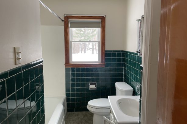 Full Bath